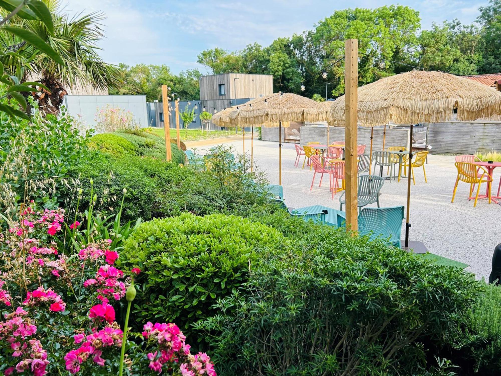 Cote Ocean Resort Angoulins Exterior photo